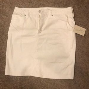  White jean skirt